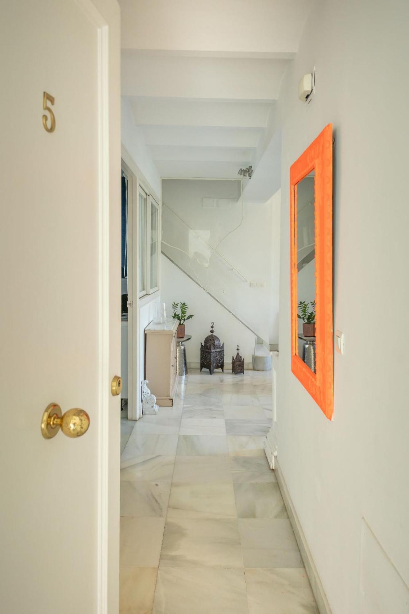 Charming 2 Bedroom Boutique Triplex Apartment With Private Terrace At Seville City Center By Ocityzen מראה חיצוני תמונה